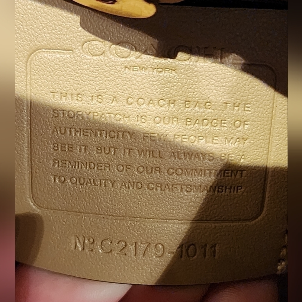 Coach Small Town Bucket Bag #1011 - Picture 6 of 17